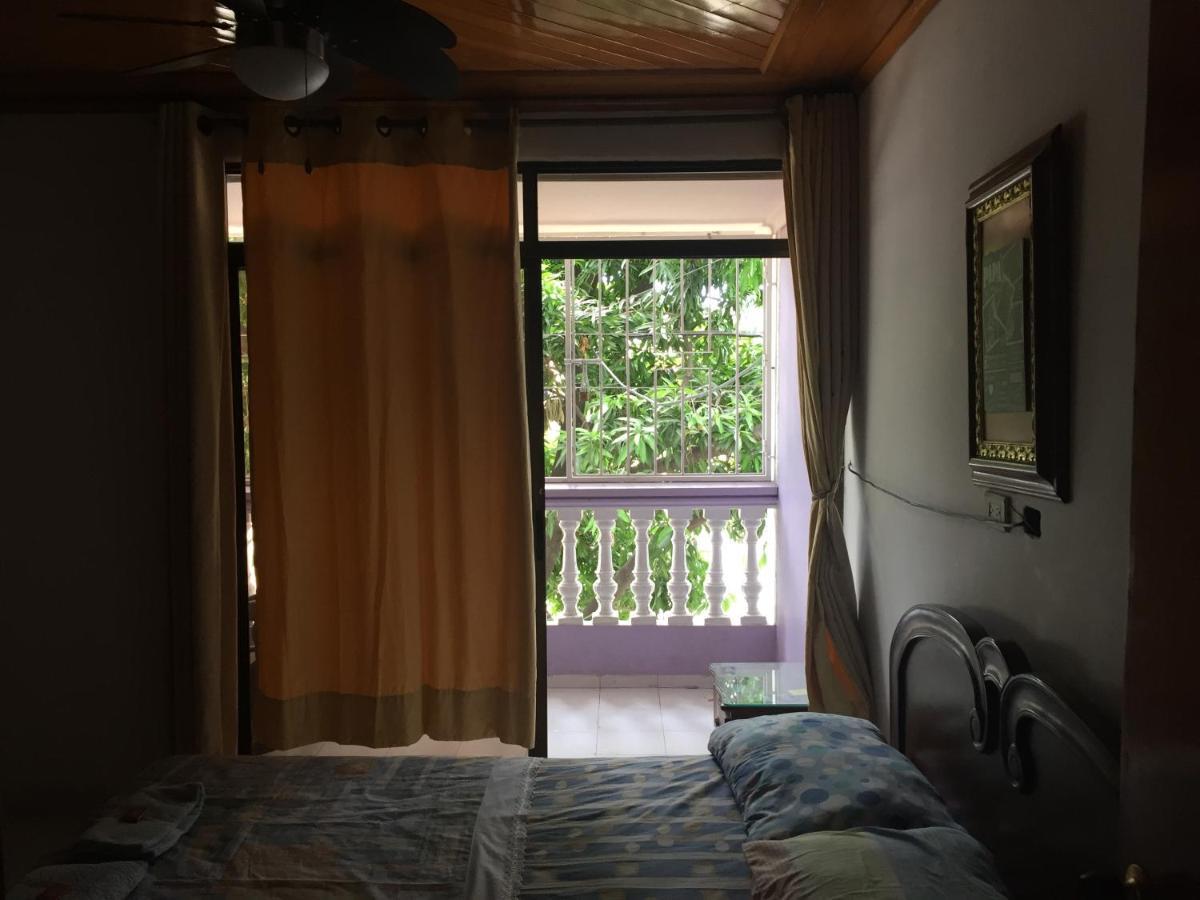 Casa Feliz Hostal 산타마르타 외부 사진
