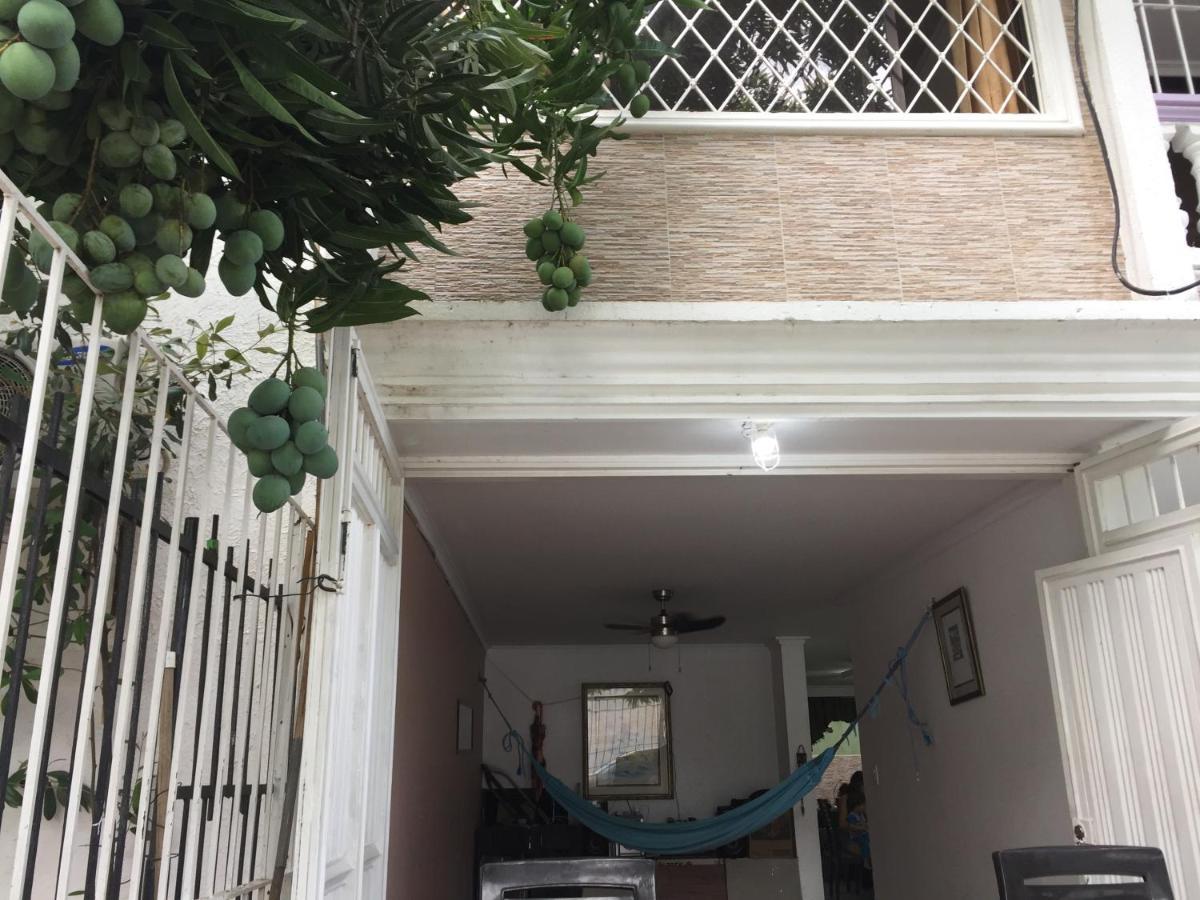 Casa Feliz Hostal 산타마르타 외부 사진