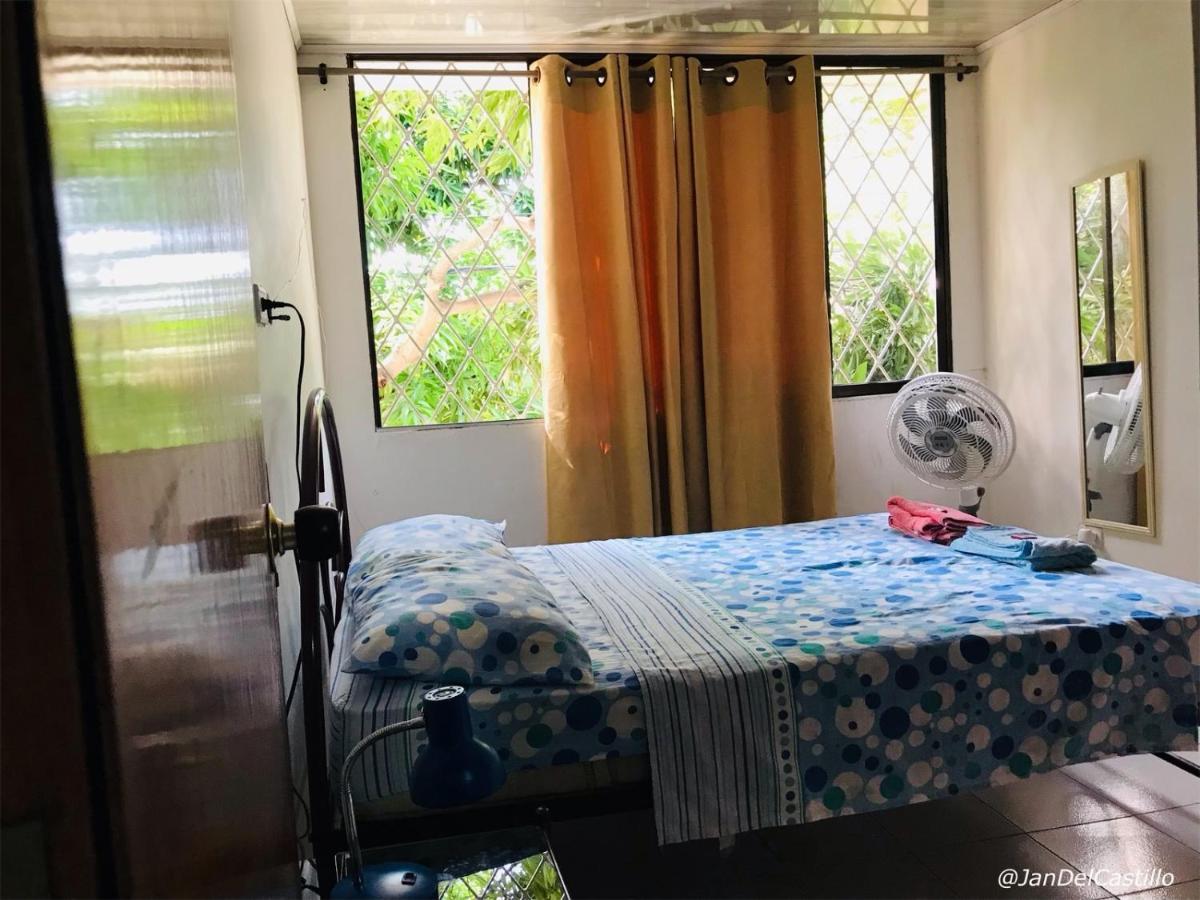 Casa Feliz Hostal 산타마르타 외부 사진