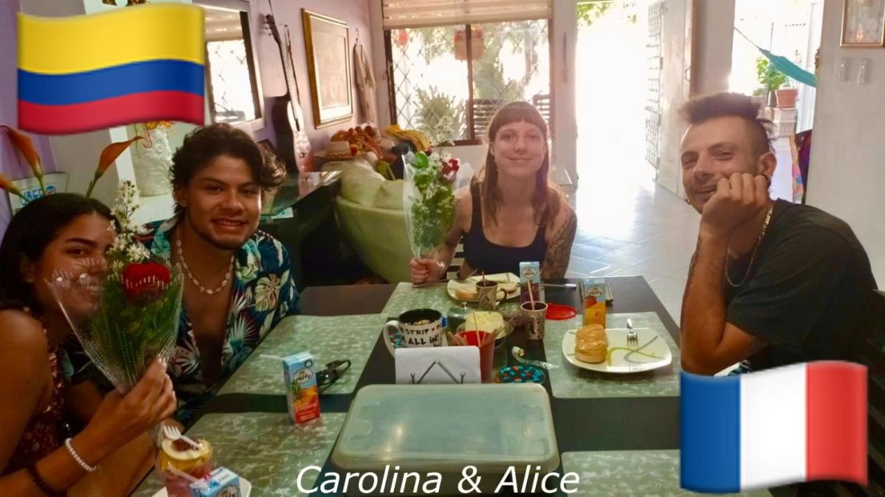 Casa Feliz Hostal 산타마르타 외부 사진