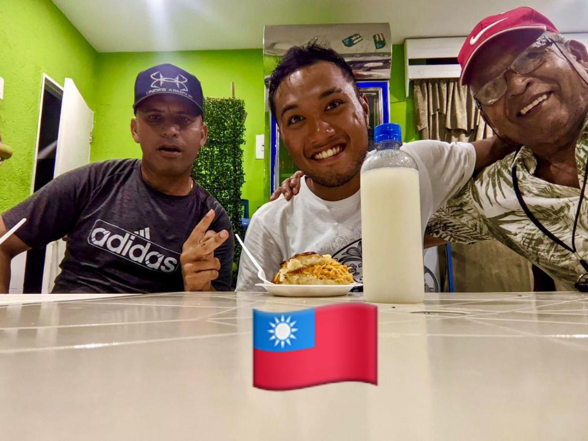 Casa Feliz Hostal 산타마르타 외부 사진