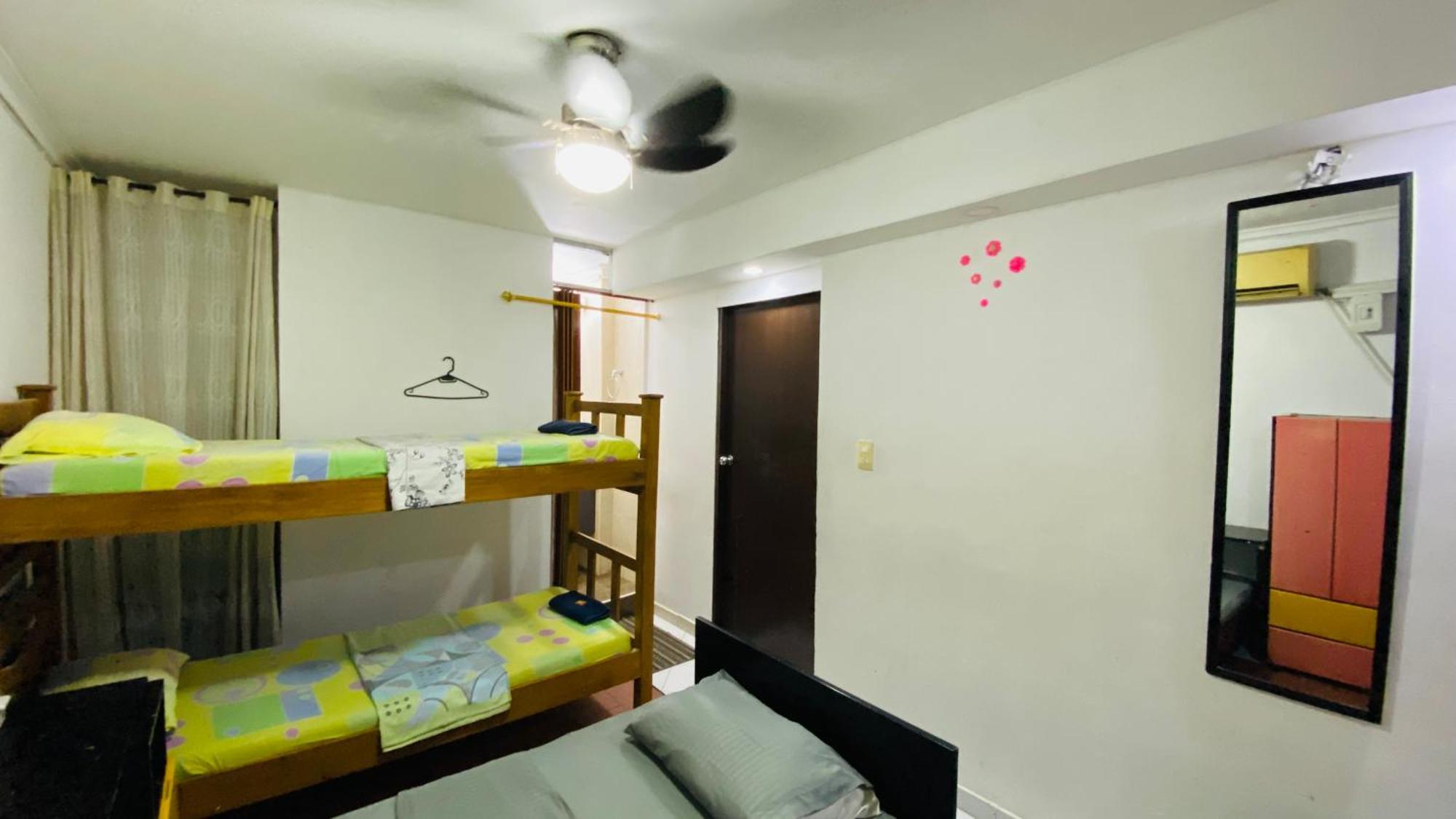 Casa Feliz Hostal 산타마르타 외부 사진